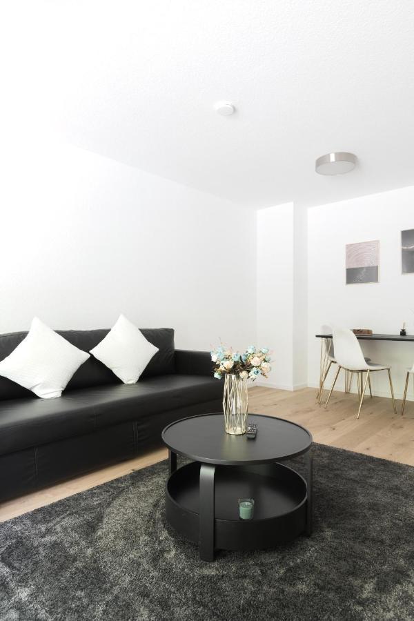 Grosse Gemutliche Wohnung Mit Waldblick Köln Exterior foto